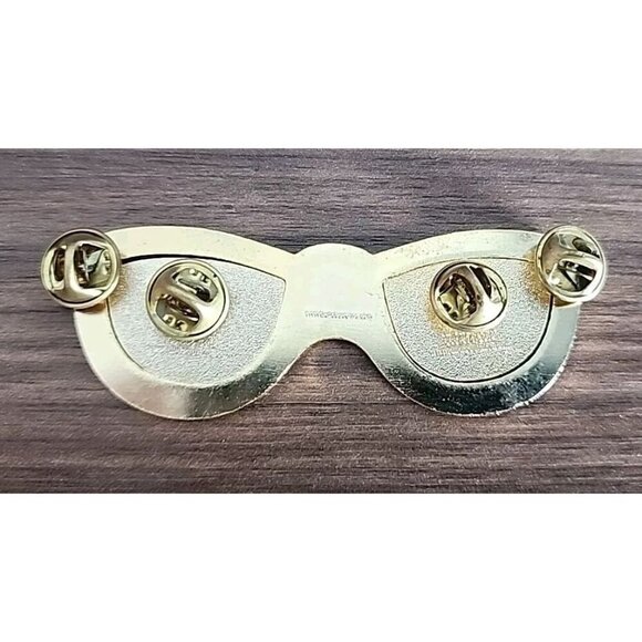 Vintage 2002 Brazil Destination Imagination Sunglasses DI Trading Pin - Picture 6 of 10